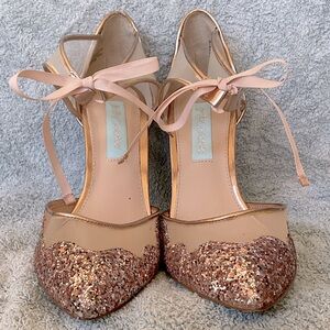 Beautiful Size 7M High Heeled Betsey Johnson Shoes with Glitter & Ribbon Ankles